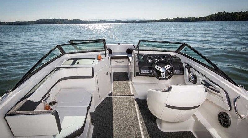 Sea ray 19 spx