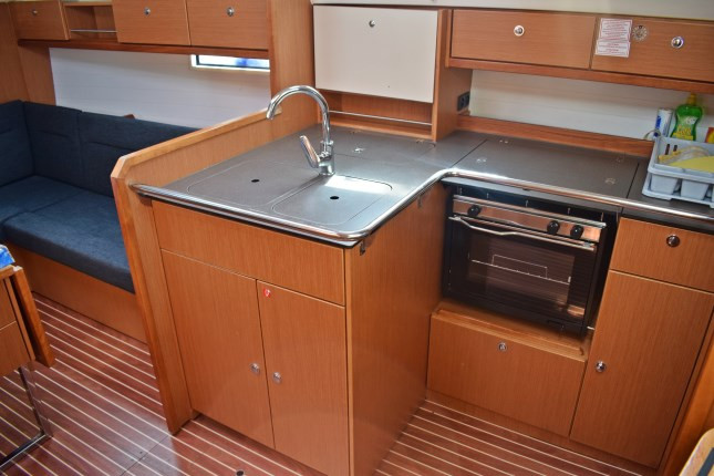 Bavaria Cruiser 36