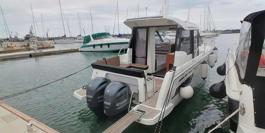Jeanneau Merry Fisher 895