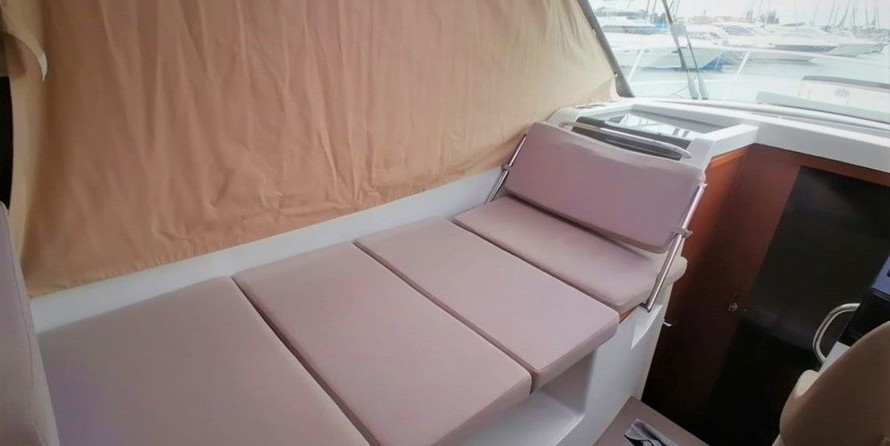 Jeanneau Merry Fisher 895