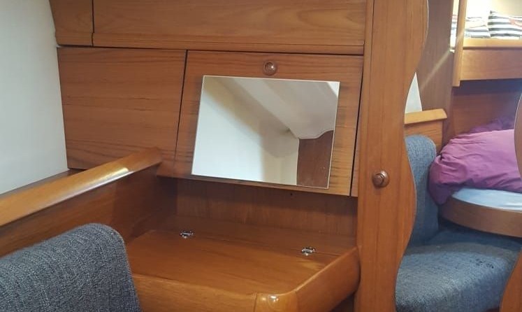 Jeanneau Sun Odyssey 43