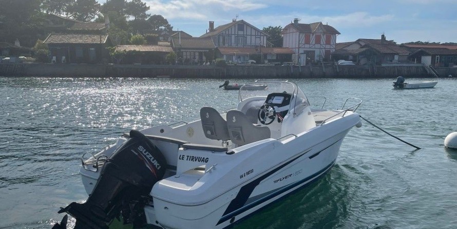 Beneteau Flyer 650 Sun Deck