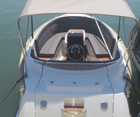 Corsiva 500 tender