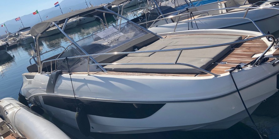 Beneteau Flyer 8.8 SPACEdeck