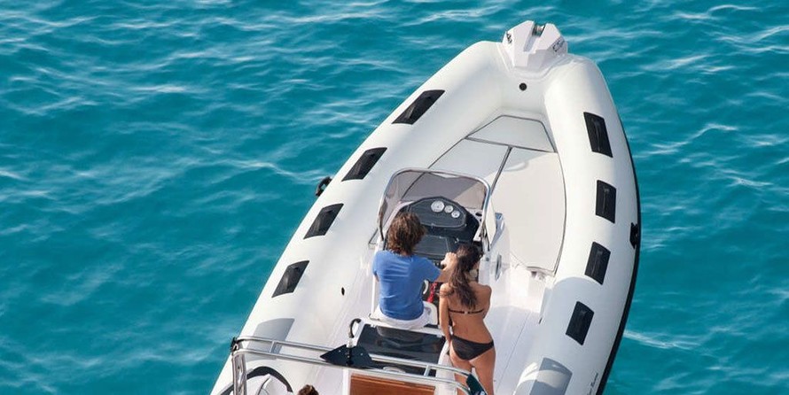 Cayman 23 Sport Touring