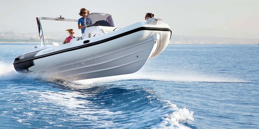 Cayman 23 Sport Touring