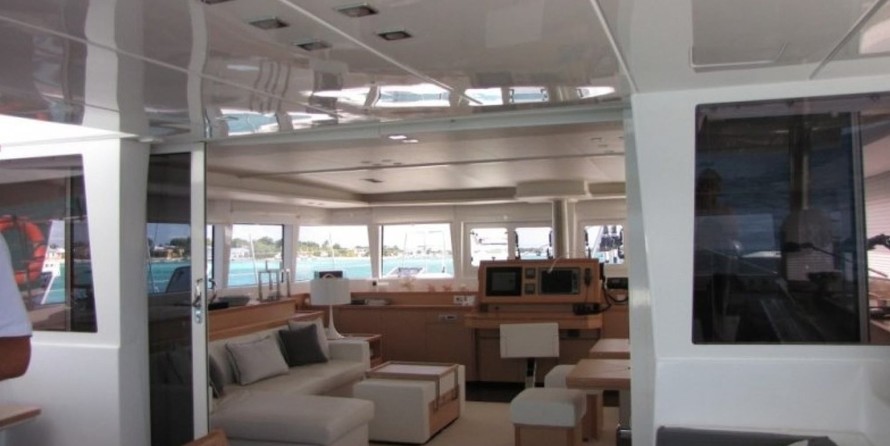Lagoon 620