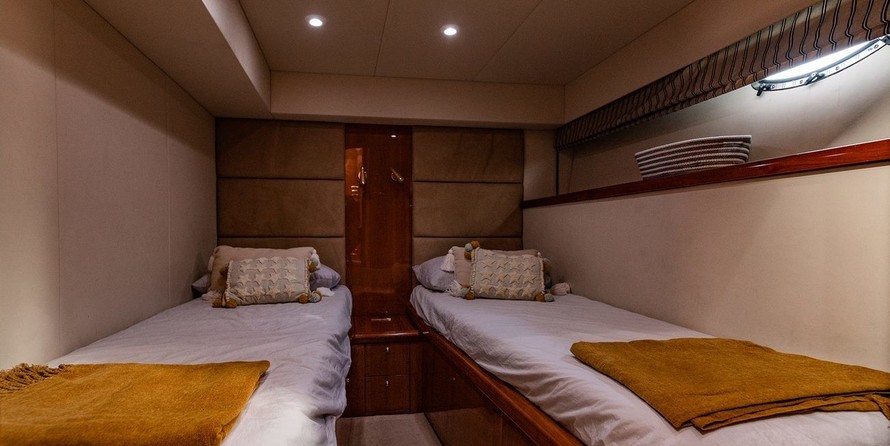 Sunseeker Portofino 53