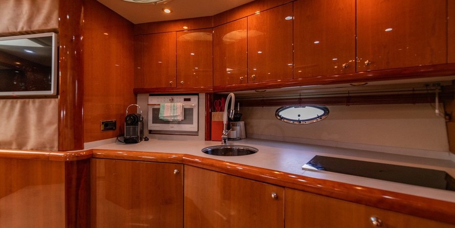 Sunseeker Portofino 53