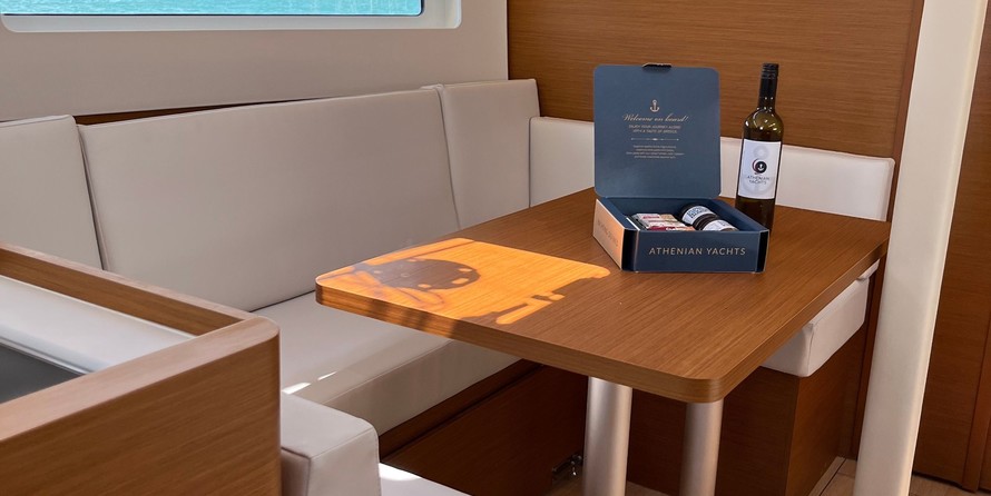 Jeanneau Sun Odyssey 380