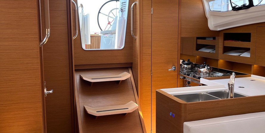 Jeanneau Sun Odyssey 380