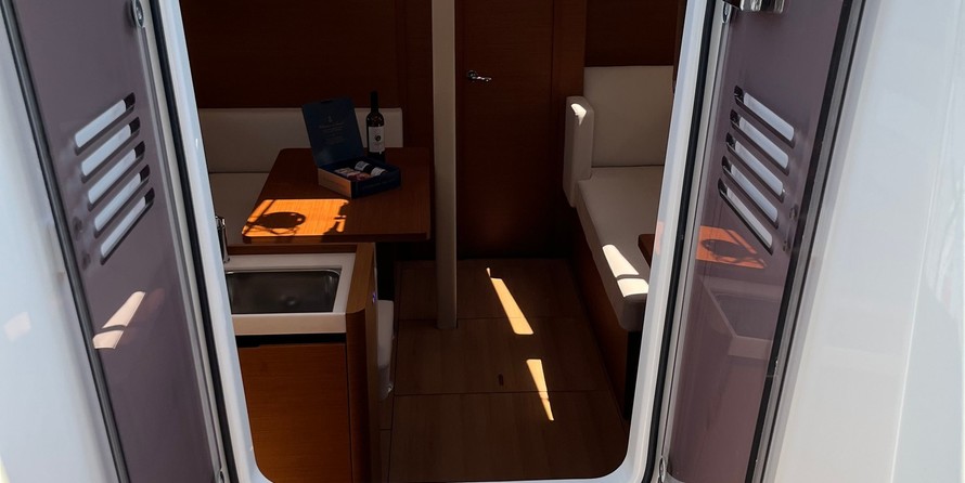 Jeanneau Sun Odyssey 380