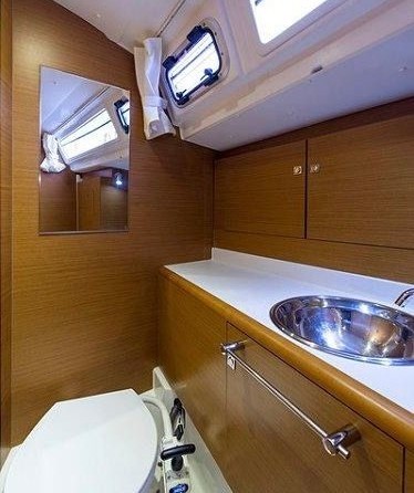 Jeanneau Sun Odyssey 439