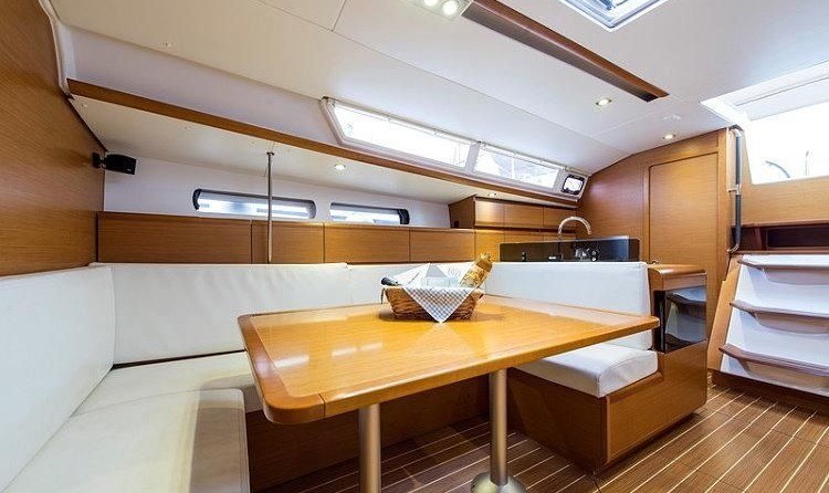Jeanneau Sun Odyssey 439