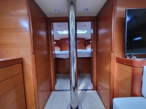 Dufour 525