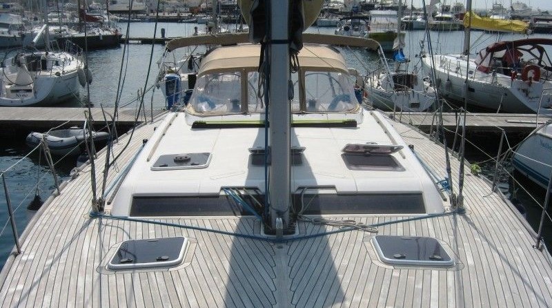Dufour 525