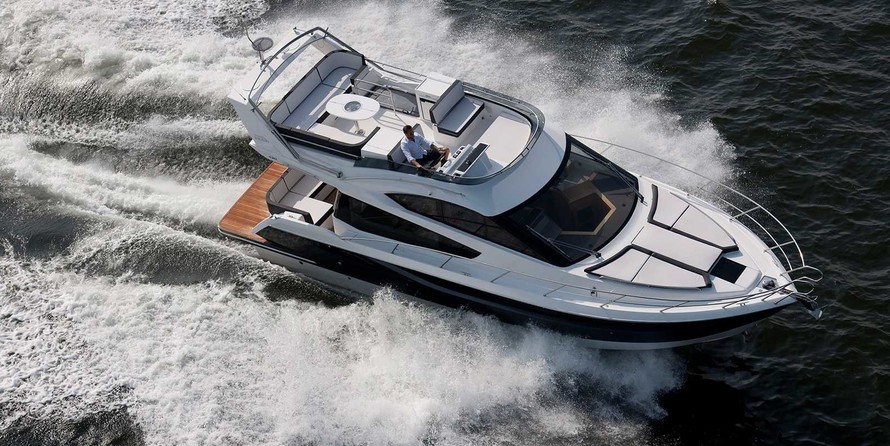 Galeon 420 Fly