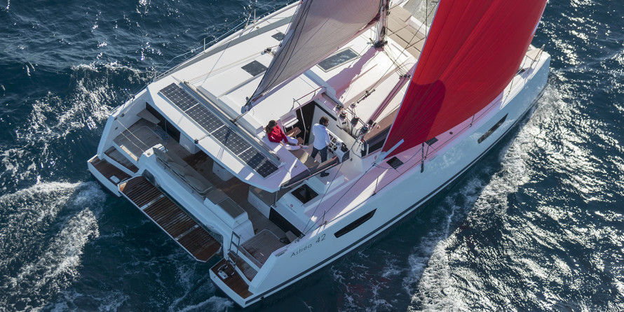 Fountaine Pajot Astréa 42