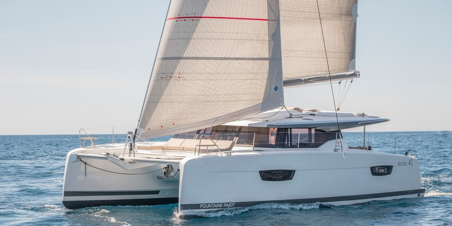 Fountaine Pajot Astréa 42