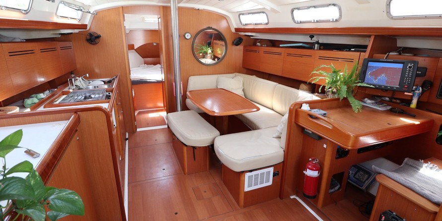 Beneteau Cyclades 43.3