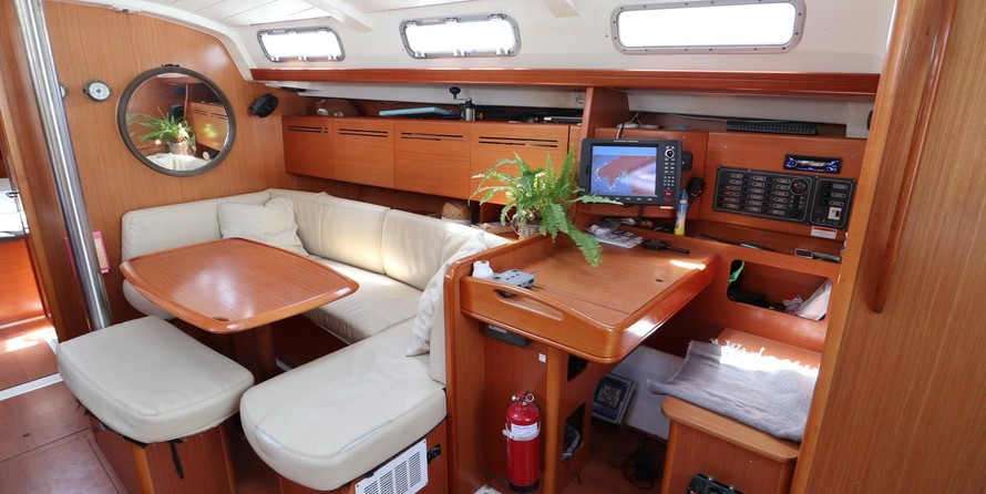 Beneteau Cyclades 43.3