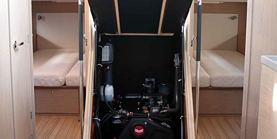 Beneteau Oceanis 51.1