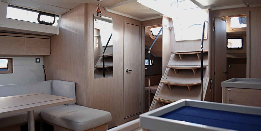 Beneteau Oceanis 51.1
