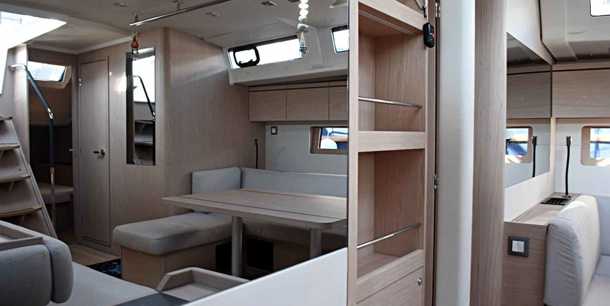 Beneteau Oceanis 51.1