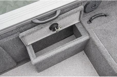 Crestliner 1750 Fish Hawk