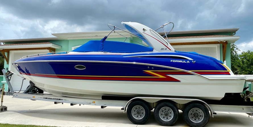 Formula 310 Bowrider