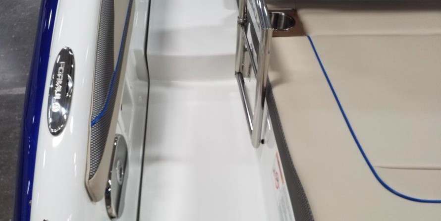 Formula 310 Bowrider