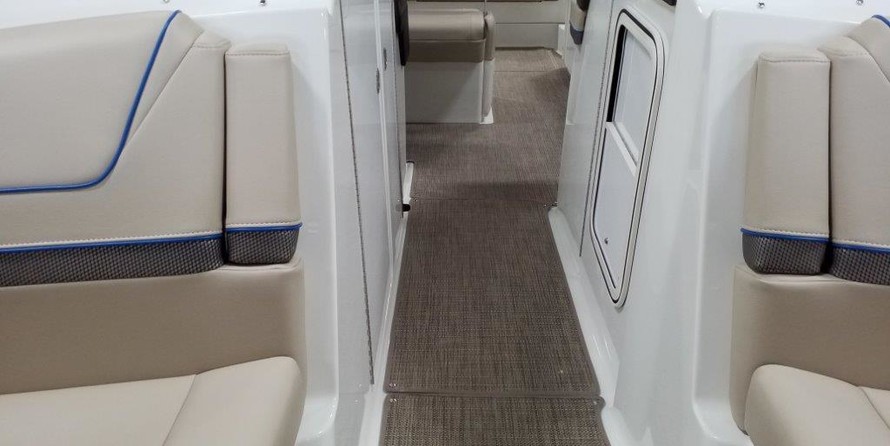 Formula 310 Bowrider