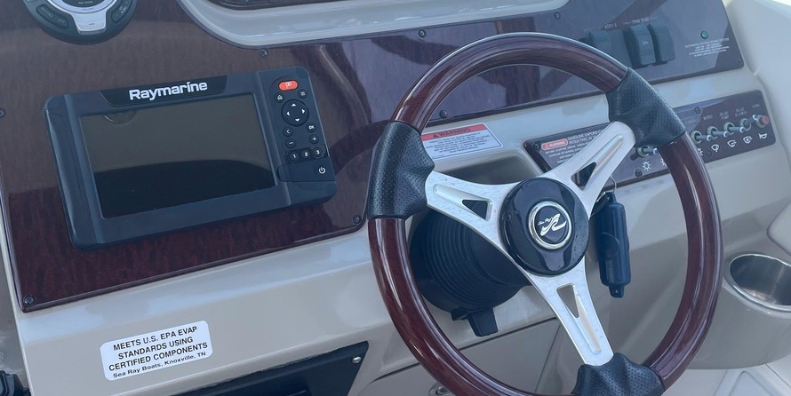 Sea Ray 260 Sundancer