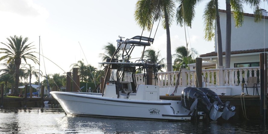 Yellowfin 32 offshore