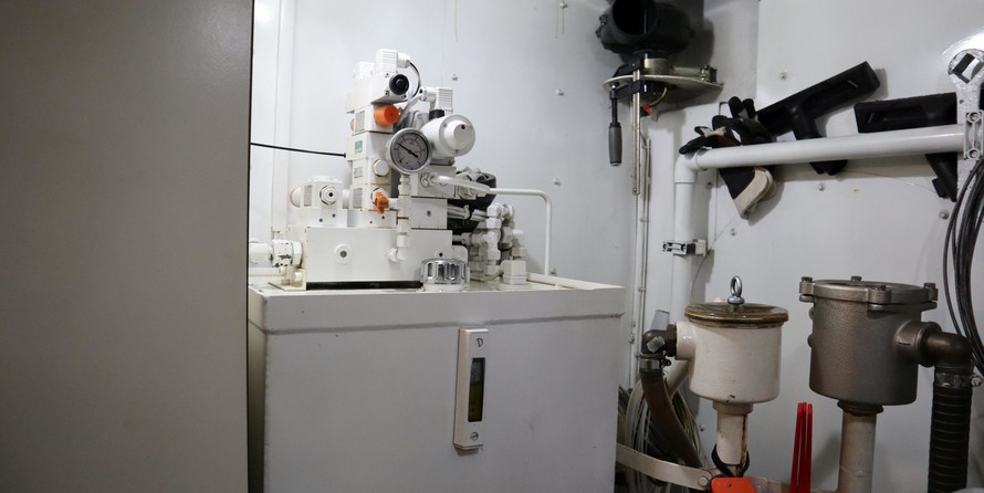 Pieter beeldsnijder kotter 65 vs