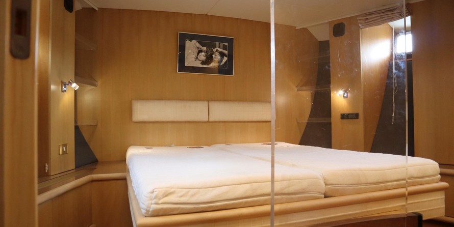 Pieter beeldsnijder kotter 65 vs