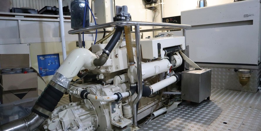 Pieter beeldsnijder kotter 65 vs