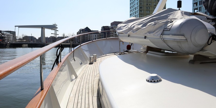 Pieter beeldsnijder kotter 65 vs