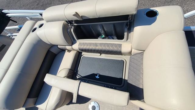 Sun Tracker SportFish 22 DLX