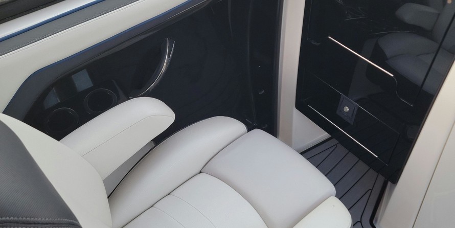 Yamaha 242 LIMITED S E-SERIES