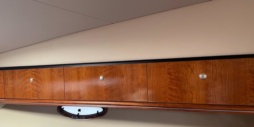 Cruisers Yachts 340 Express