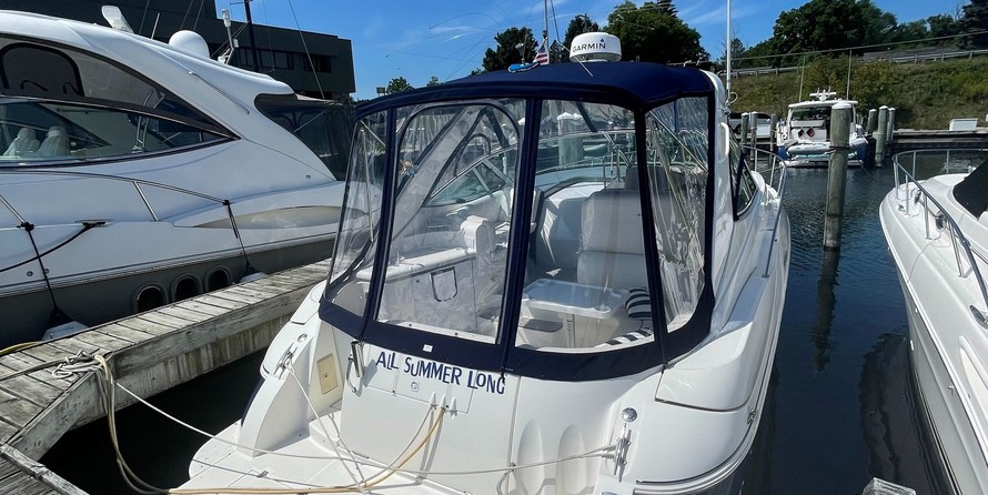 Cruisers Yachts 340 Express