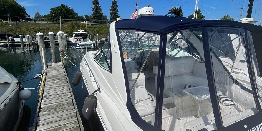 Cruisers Yachts 340 Express