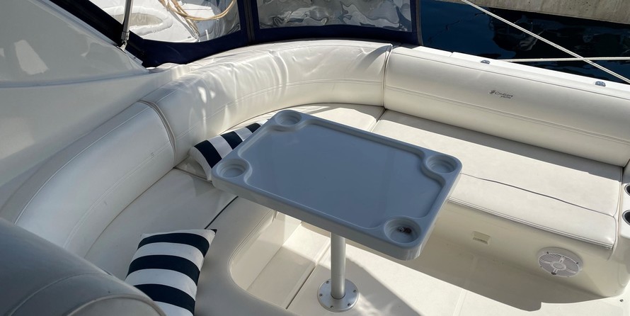 Cruisers Yachts 340 Express