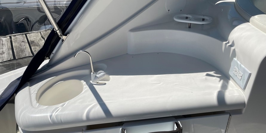 Cruisers Yachts 340 Express