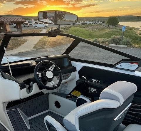 Super Air Nautique G25