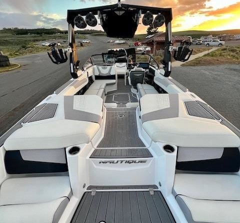 Super Air Nautique G25