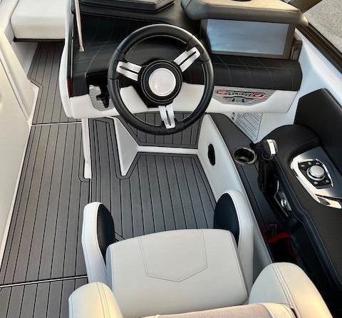 Super Air Nautique G25