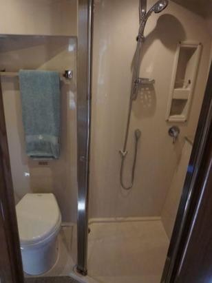 Cruisers Yachts 48 Cantius