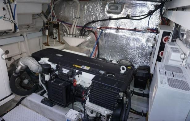 Cruisers Yachts 48 Cantius